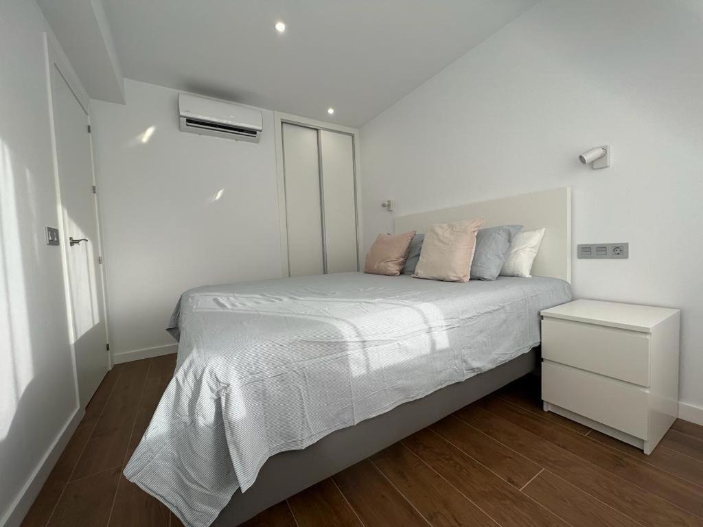 Apartament Malagueta 1 Linea De Playa Malaga Zewnętrze zdjęcie